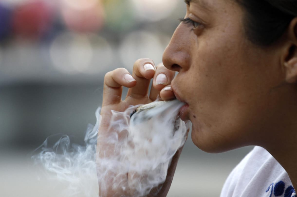 Kaszál a halál a közutakon ott, ahol legalizálták a füvezést