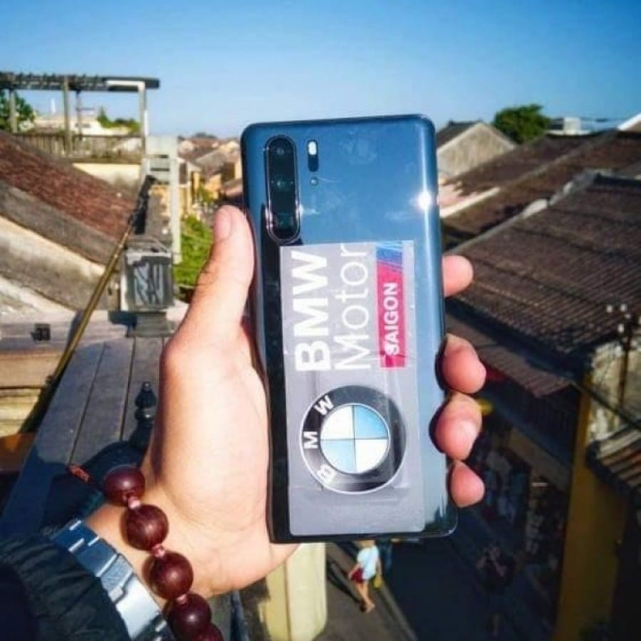 Újabb képek szivárogtak ki a Huawei P30 Próról, de volna itt egy furcsaság