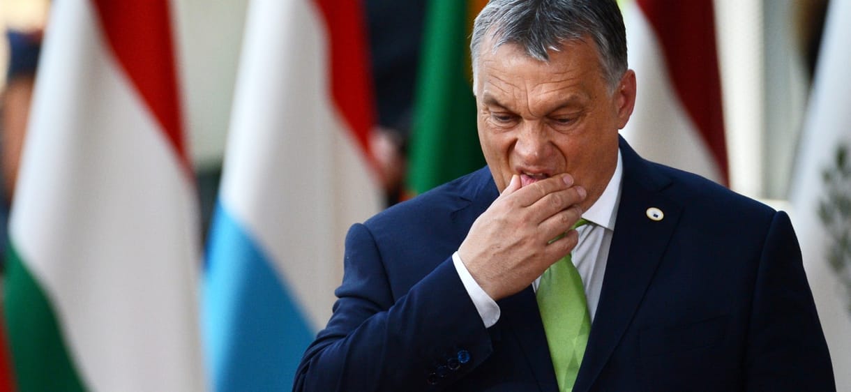 Orbán: A kormány okos volt, hogy nem engedte a sportot és a politikát összekeverni