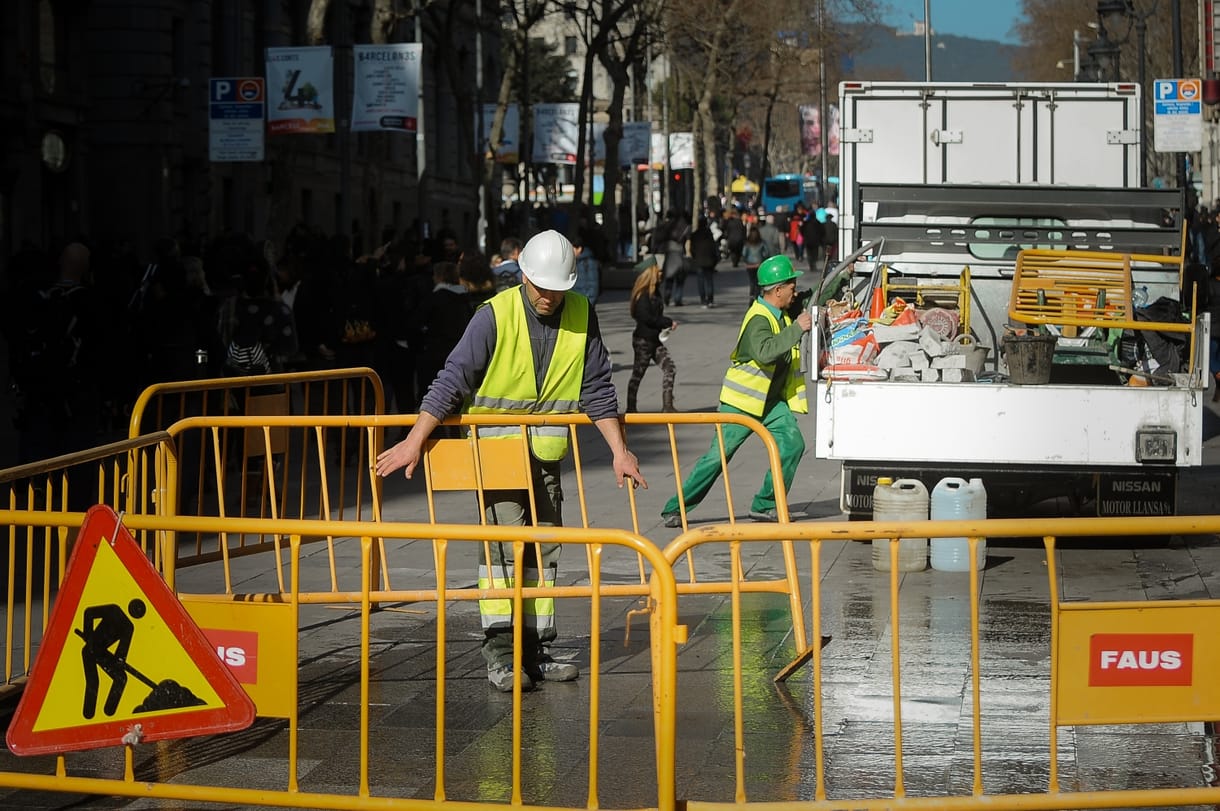 Jóslat Brüsszelből: durván lassulhat a magyar GDP-növekedés