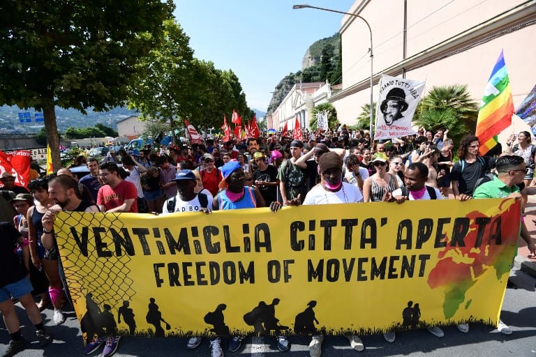 Egy jelentés szerint kiskorú menekülteket kényszerítenek prostitúcióra Olaszországban