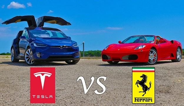 Hihetetlen gyorsulási verseny: Tesla a Ferrari ellen – videó