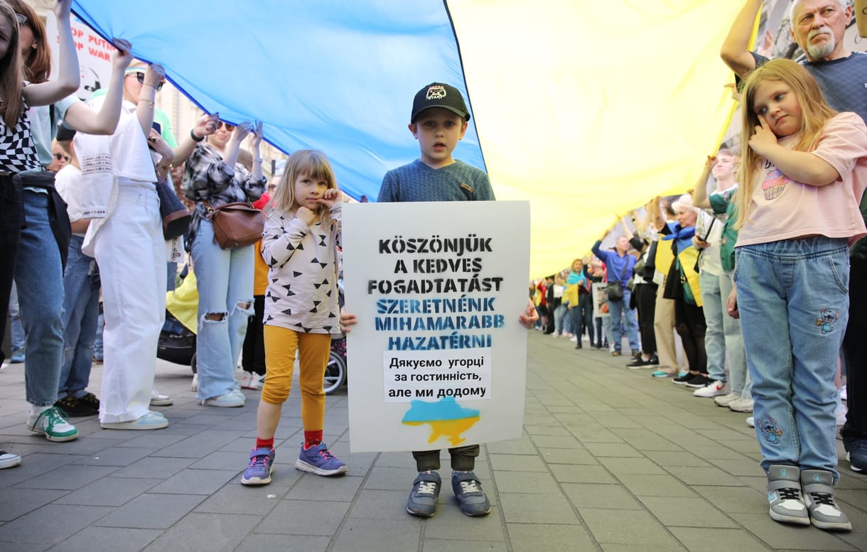 210 ezer gyerek elhurcolásával vádolják az oroszokat az ukránok