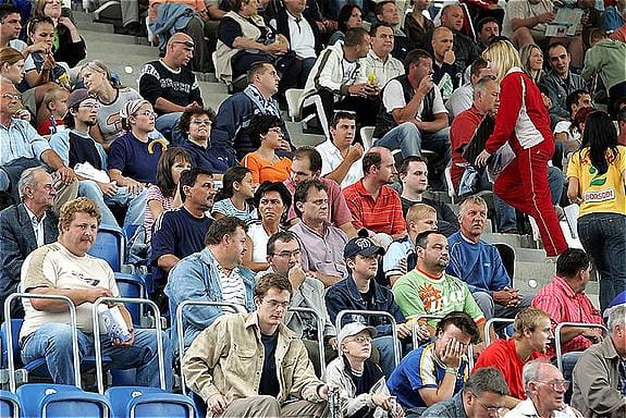A Buducsnoszt kemény magja lövöldözéssel 