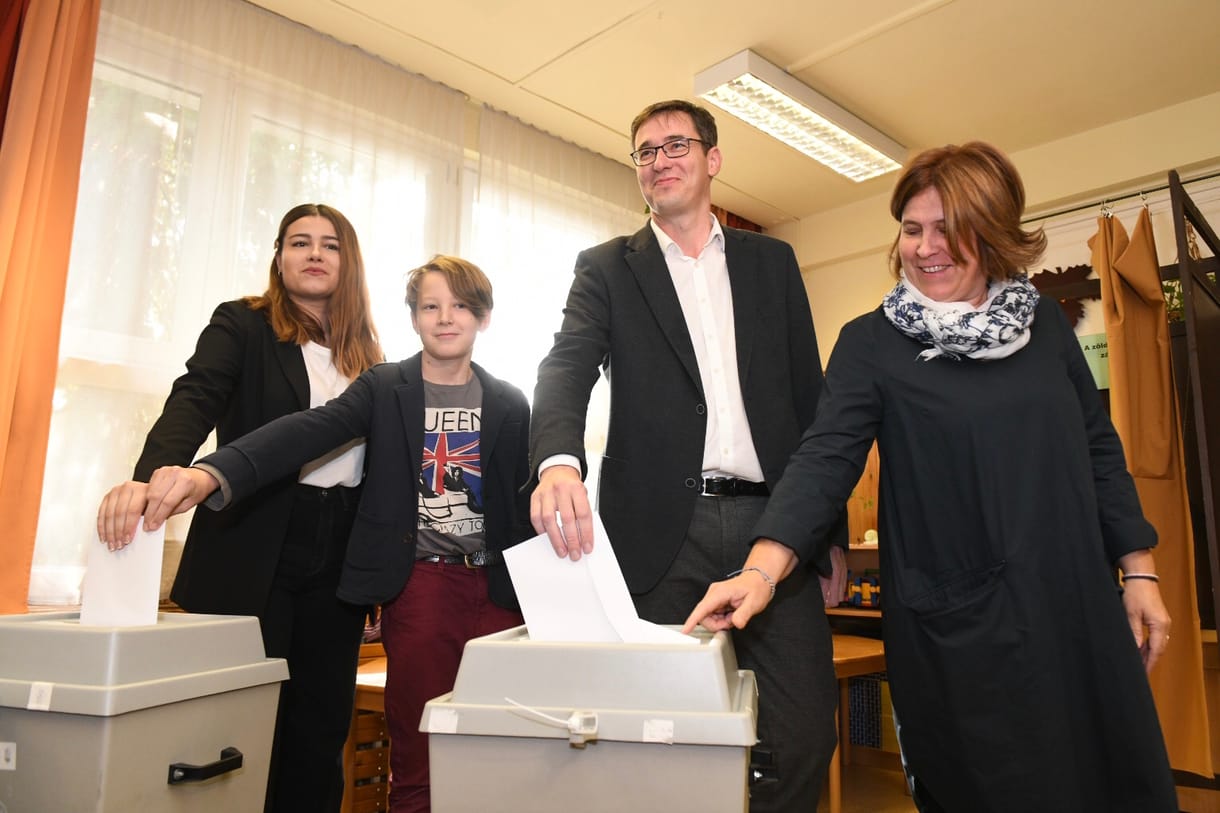 Tarlós gratulált Karácsonynak