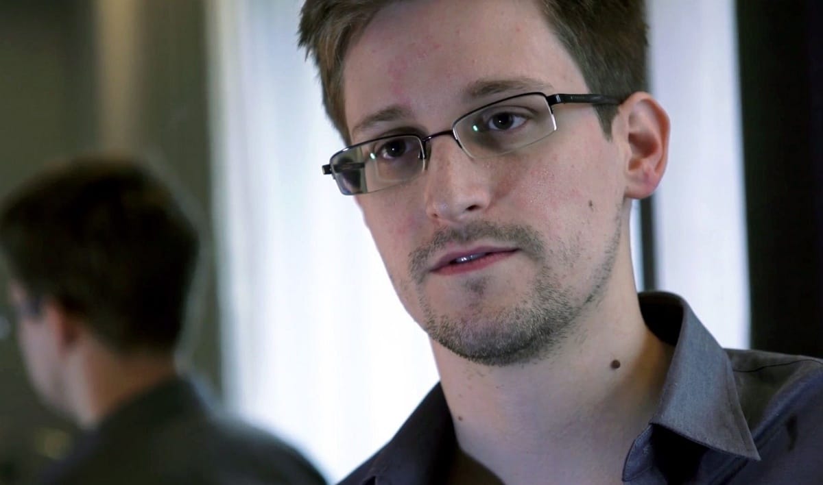 Snowden nem bánta meg a kiszivárogtatást