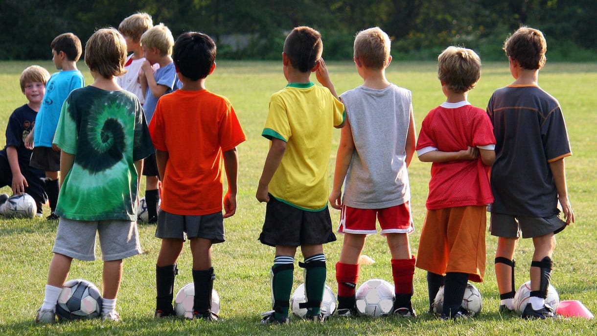 Egészségesen szeretné látni gyerekét? Küldje sporttáborba!