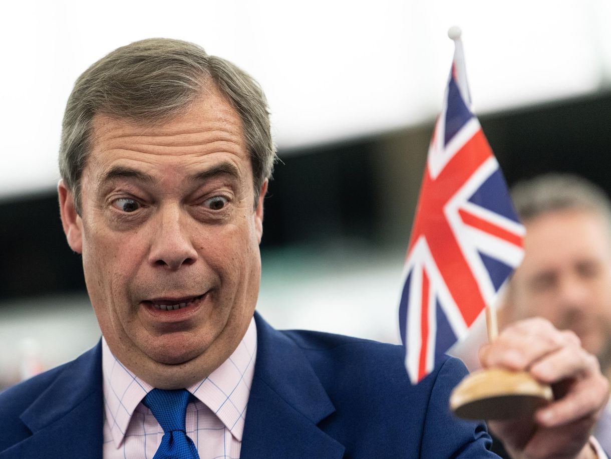 Brexit: csúnya bukás vár a brit kormánypártra az EP-választásokon