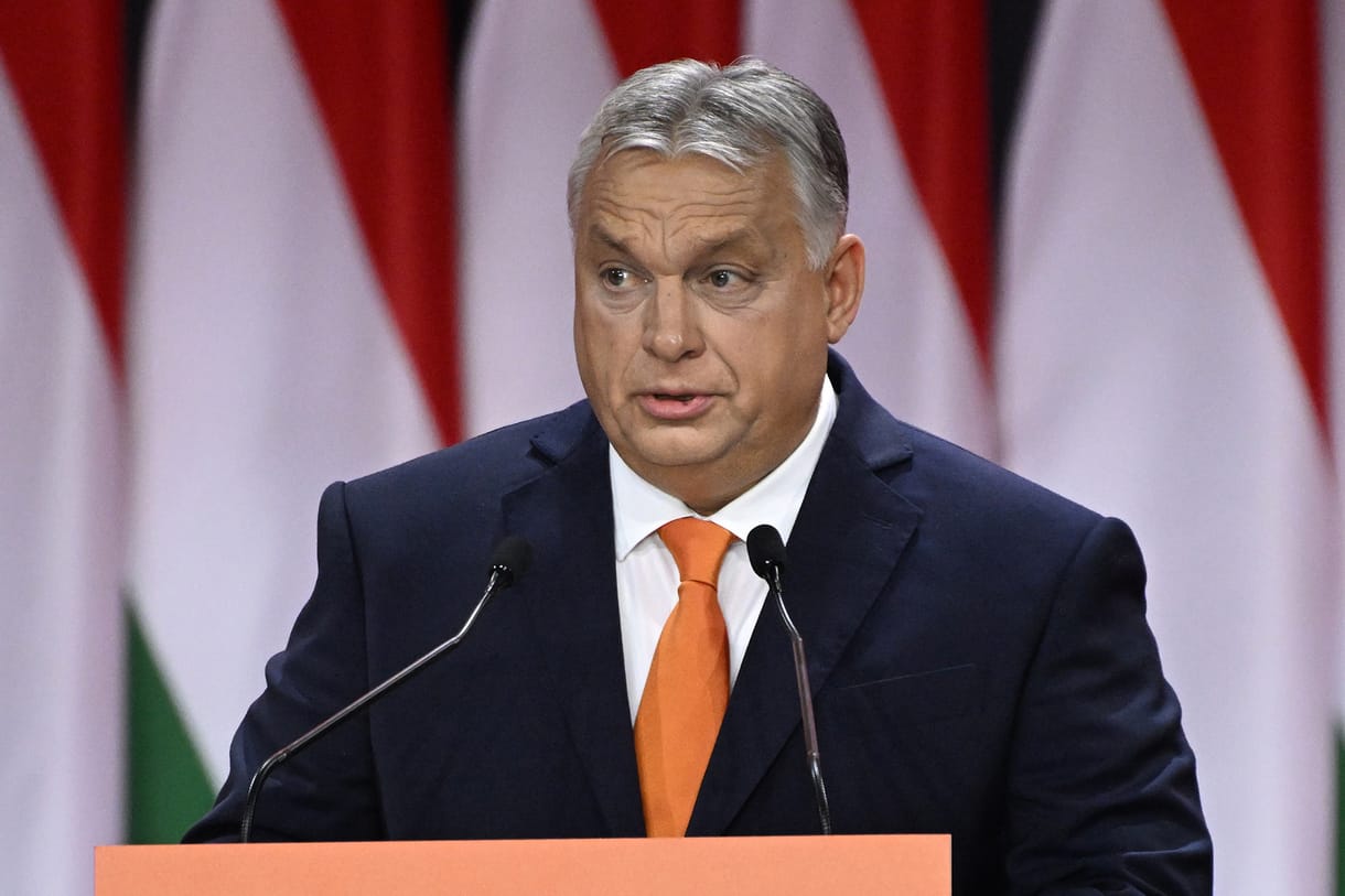 Orbán: Hároméves bérfejlesztési program jöhet a tanároknak és az óvónőknek