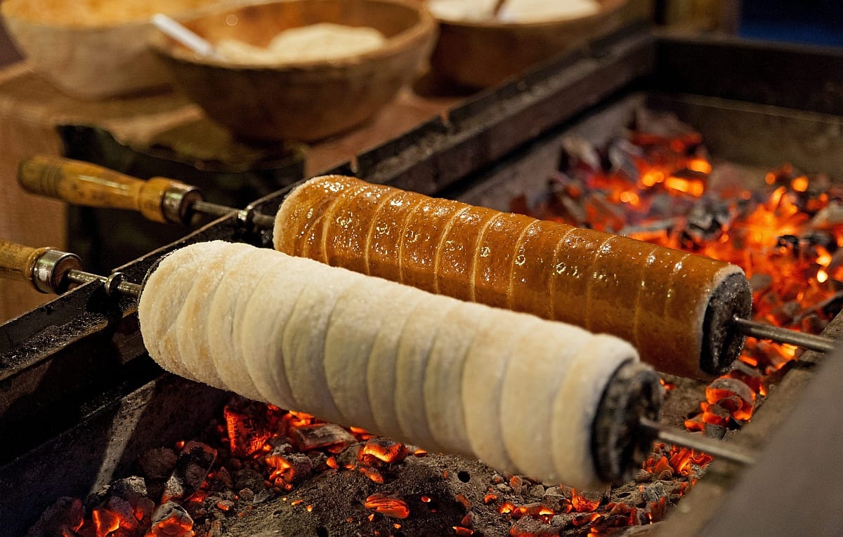 Újabb front nyílt a kürtőskalács-háborúban, Ausztria is belekeveredik