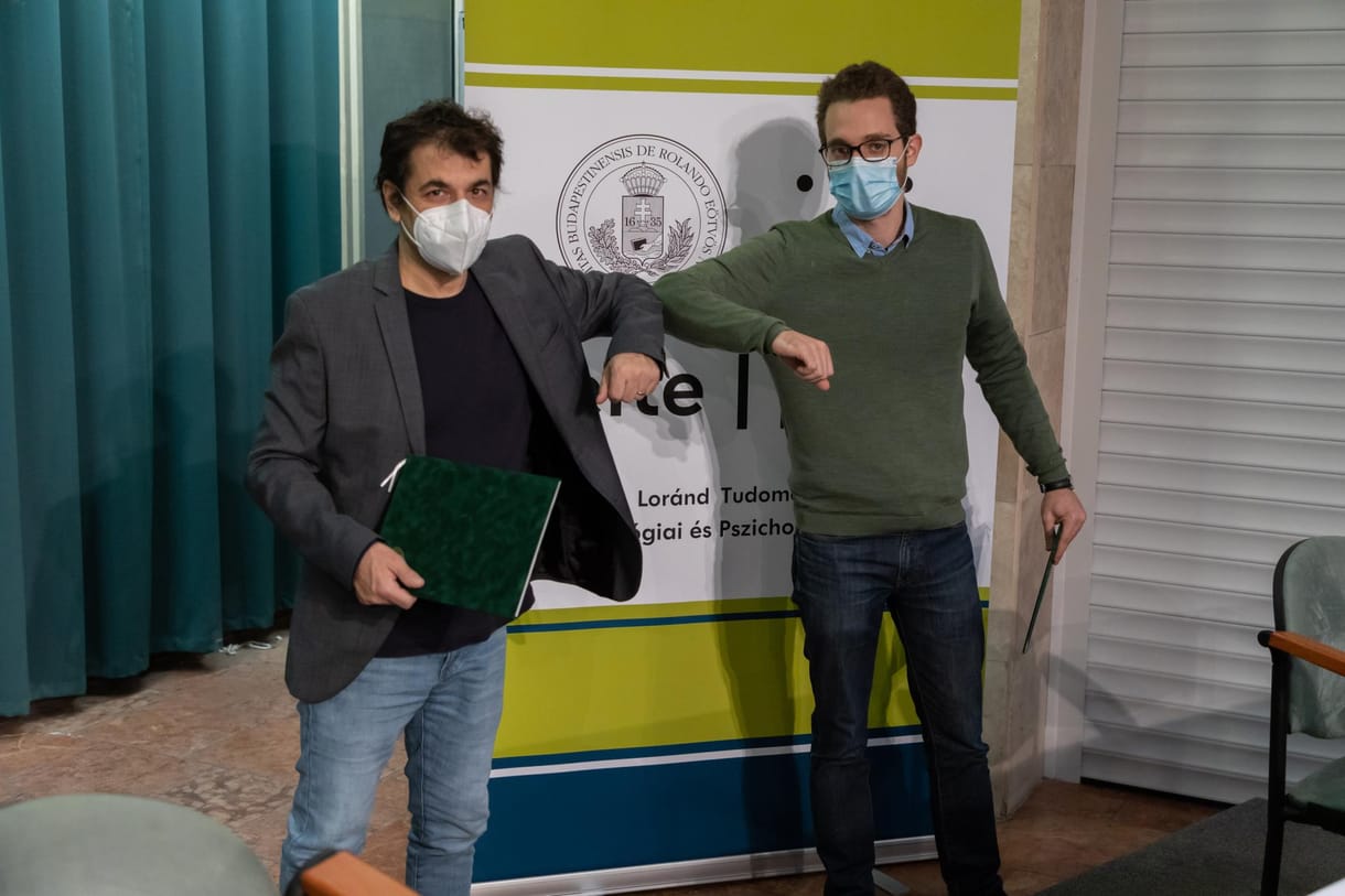 Arctalan hősök: kampány indul az egészségügyi dolgozók mentális egészségéért