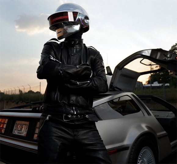 Házilag barkácsolta össze a Daft Punk sisakot