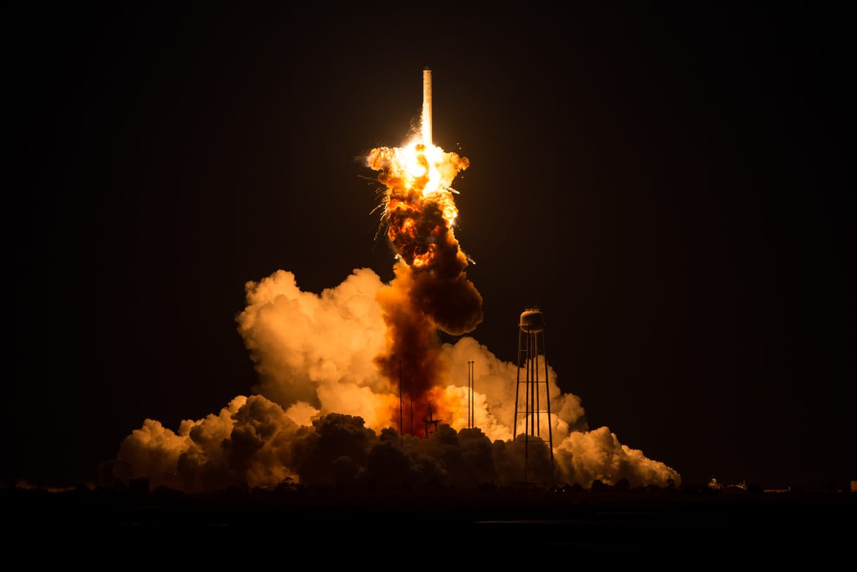 Felrobbant NASA-rakéta: egy 50 éves szovjet alkatrész nyalhatott vissza