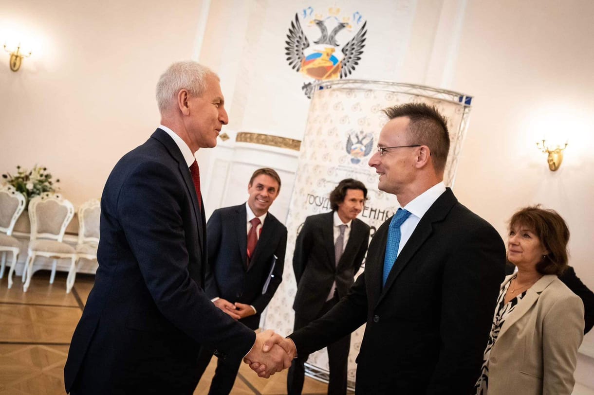 Szijjártó szerint a békét szolgálná, ha mégis kapnának meghívót az orosz és belarusz sportolók a 2024-es párizsi olimpiára