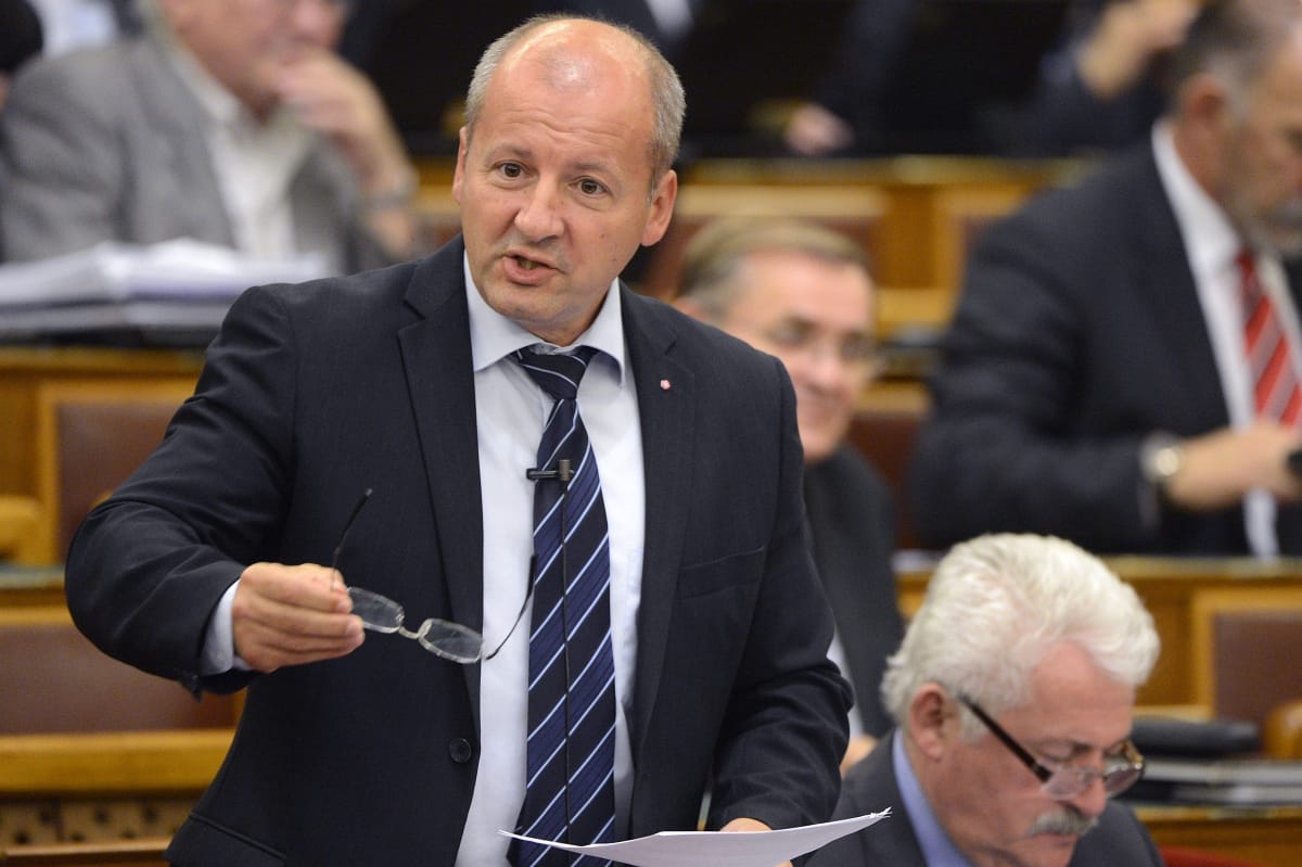 Simicskó nevében az Emmi vágott vissza az Átlátszónak