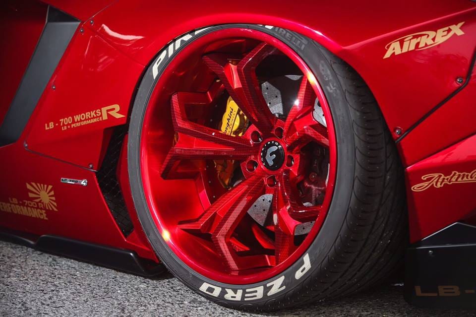 Ha ezt az autót megnézi, a pirosról többé nem a Ferrari jut majd eszébe