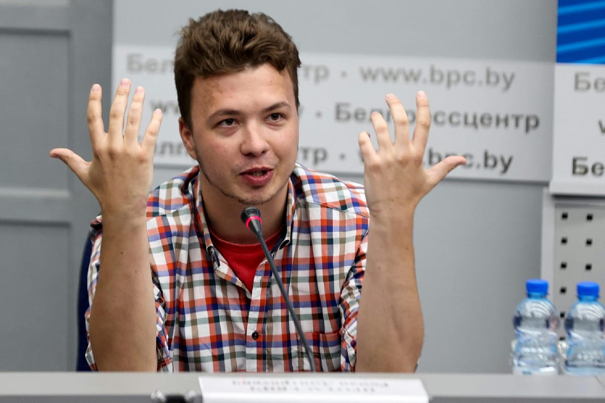Behódolásra kényszerítette az ellenzéki bloggert a minszki rezsim