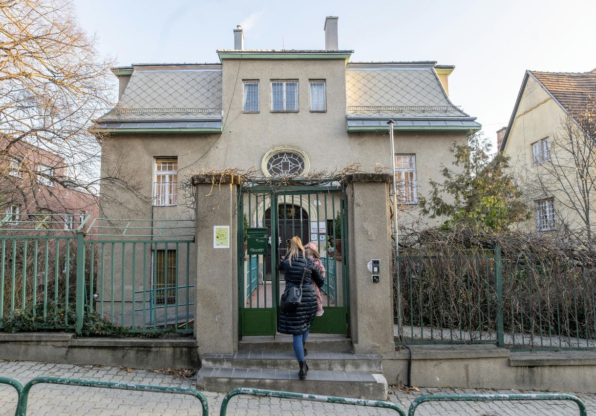 Értékes budapesti oktatási intézményekkel kavar a református egyház, a háttérben felsejlik Balog Zoltán exminiszter