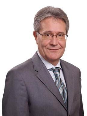 Az egykulcsos adó eltörlését követeli az MSZP