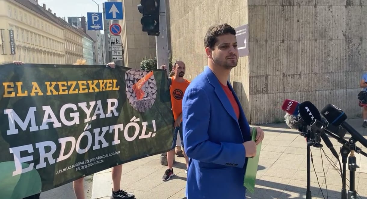 Ungár: Az LMP minden parlamenti eszközt fel fog használni az erdőirtás megakadályozására