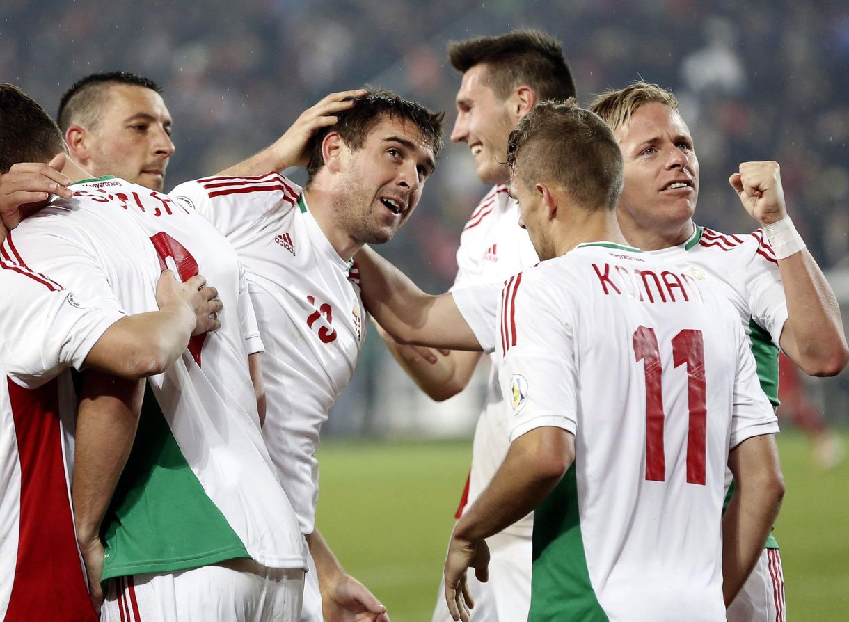 Épkézláb csatár nélkül a magyar válogatott