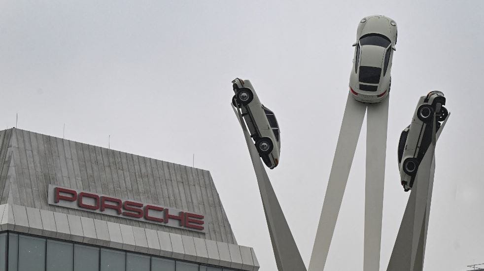 Kiütötték a Porschét Kínában: felmerült, érdemes-e még harcolni a helyi riválisokkal
