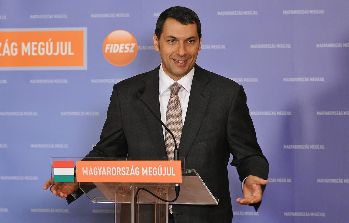 Ilyen is van: Lázár támogatja az MSZP ötletét