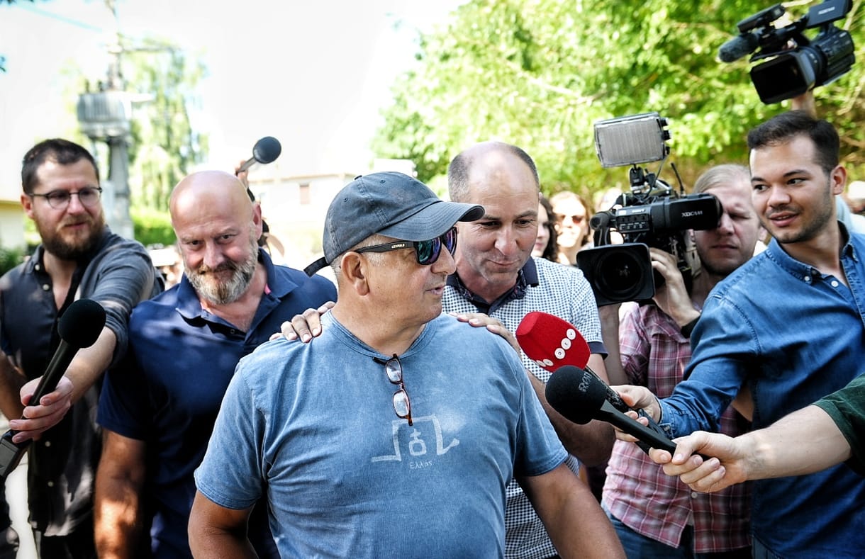Bayer Zsolt: Novák és Varga „a politikai közösségét védte” lemondásával