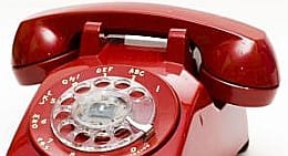 Ennek a telefonos csalásnak se dőljön be!