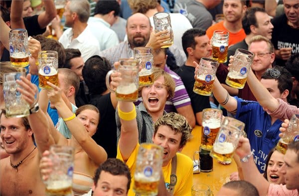 A sör hétvégéje - tarolt az Oktoberfest (képgaléria)