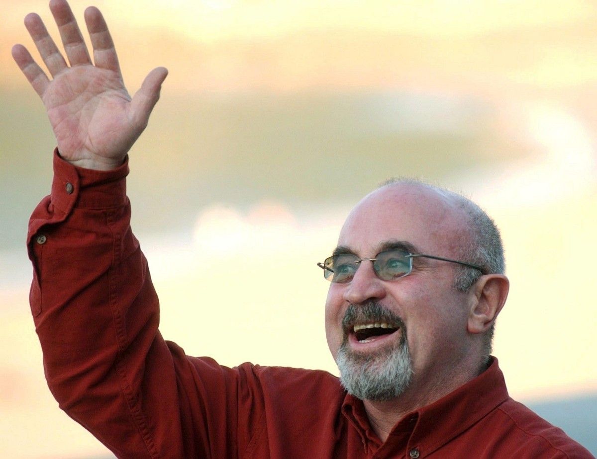 Meghalt Bob Hoskins