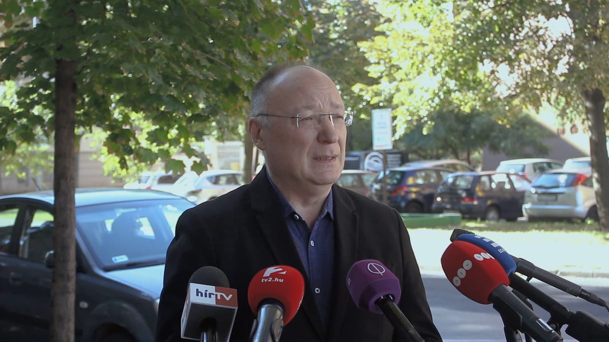 Vádat emeltek az ittasan vezető Burány Sándor ellen