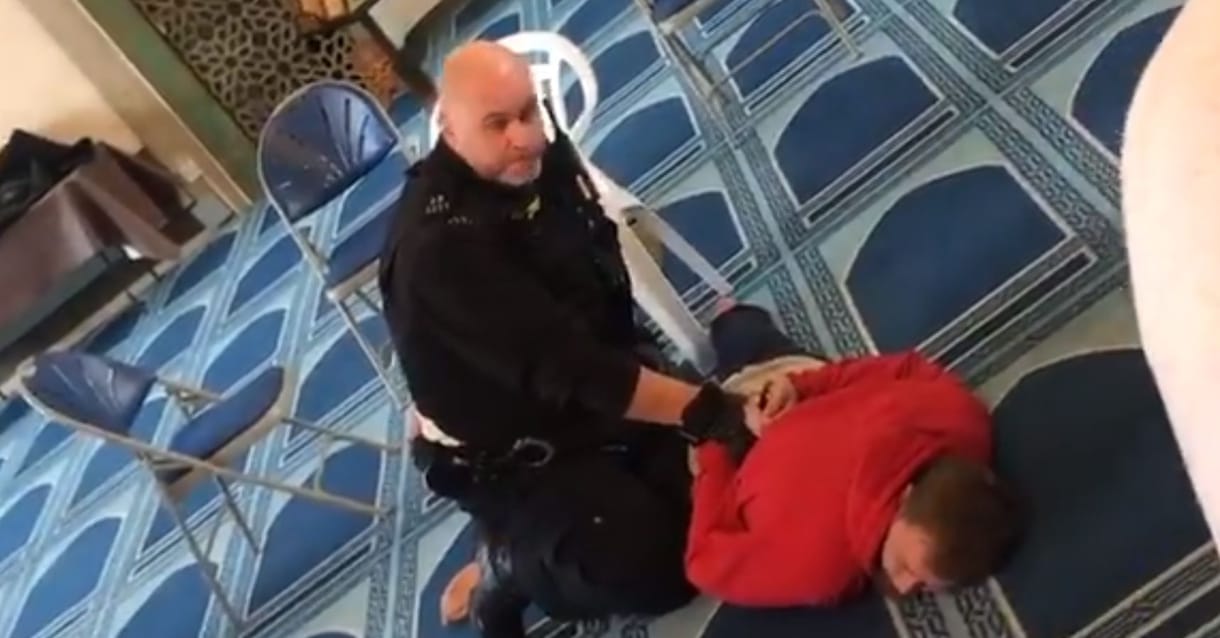 Megkéseltek egy müezzint Londonban
