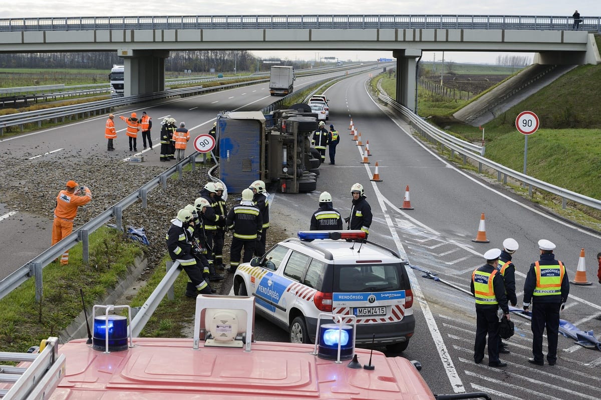 Többször is forgalomkorlátozás lesz az M3-as, M5-ös és M7-es autópályákon