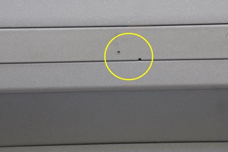 Apró kémkamerákat szerelnek az ATM-ekbe – fotón, hogy mit kell figyelni