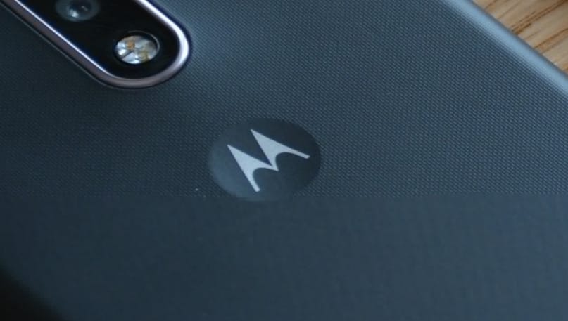 Olyan telefont készít a Motorola, mint amilyen a Samsungnak is van?