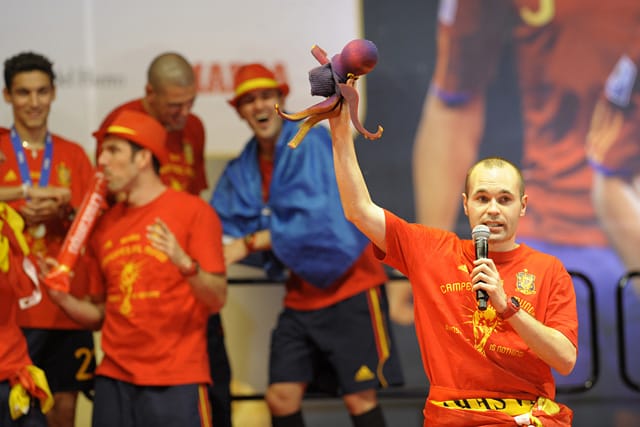 Iniesta köszönetet mondott Paulnak, a polipnak - fotó
