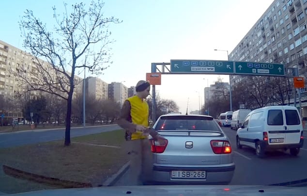 Megvan, kicsoda a budapesti önkéntes szemétszedő, talán meg fog lepődni