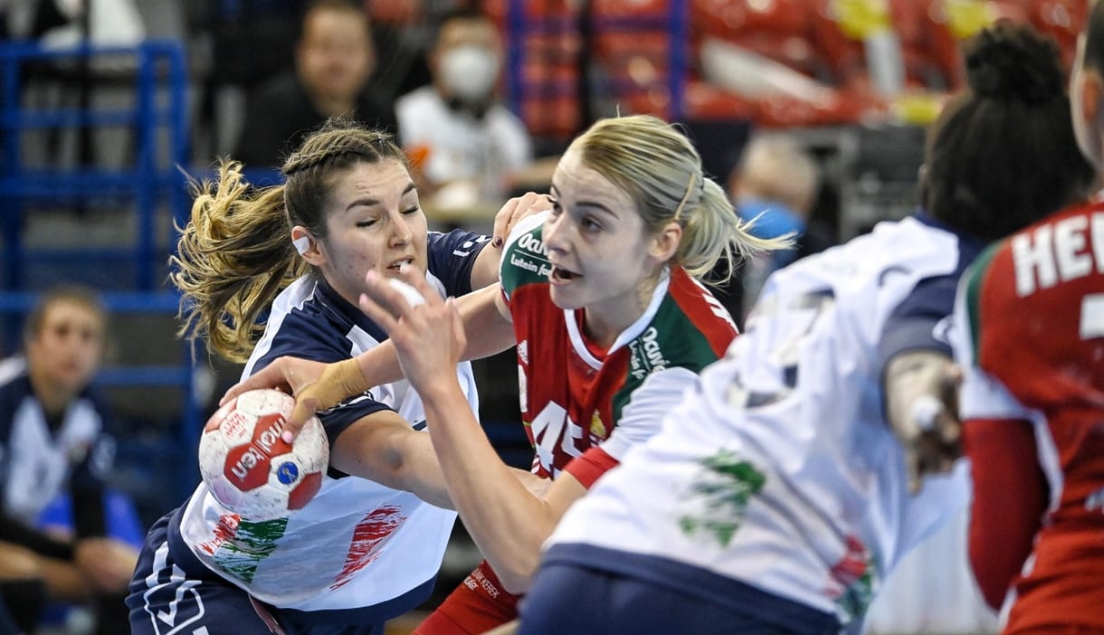 Vb-selejtező: huszonhét góllal verte a magyar női kéziválogatott az olaszokat
