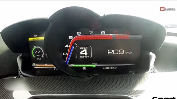 Video: az nem normális, ahogy a 0-200 km/h-t megfutja a LaFerrari és a Porsche 918 Spyder 