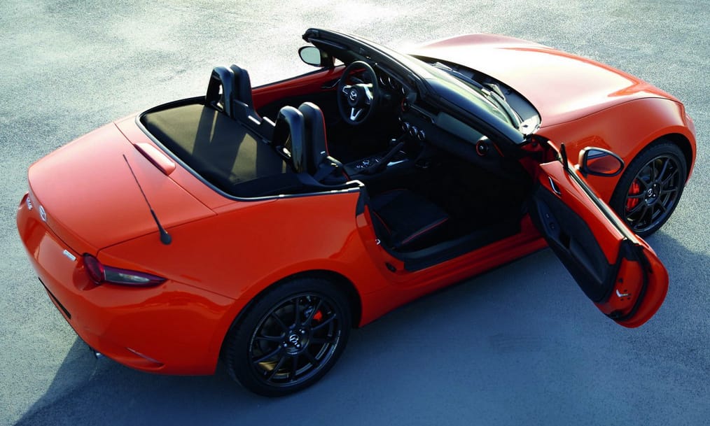 30 darab a 30. születésnapra: Magyarországra jön a különleges új Mazda MX-5