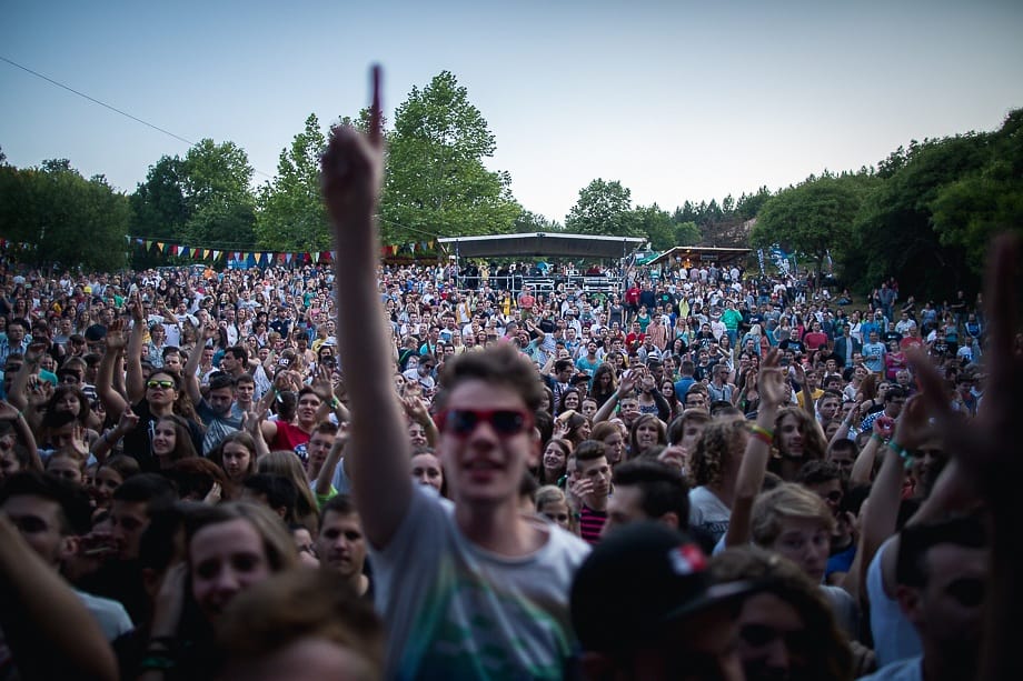 Kispál-koncert, visszatérő Amorf Ördögök és búcsúzó Isten Háta Mögött az idei Orfűn