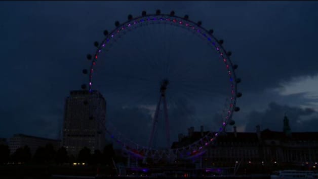 Először a világon: közösségi média vezérelte fényjáték lesz Londonban
