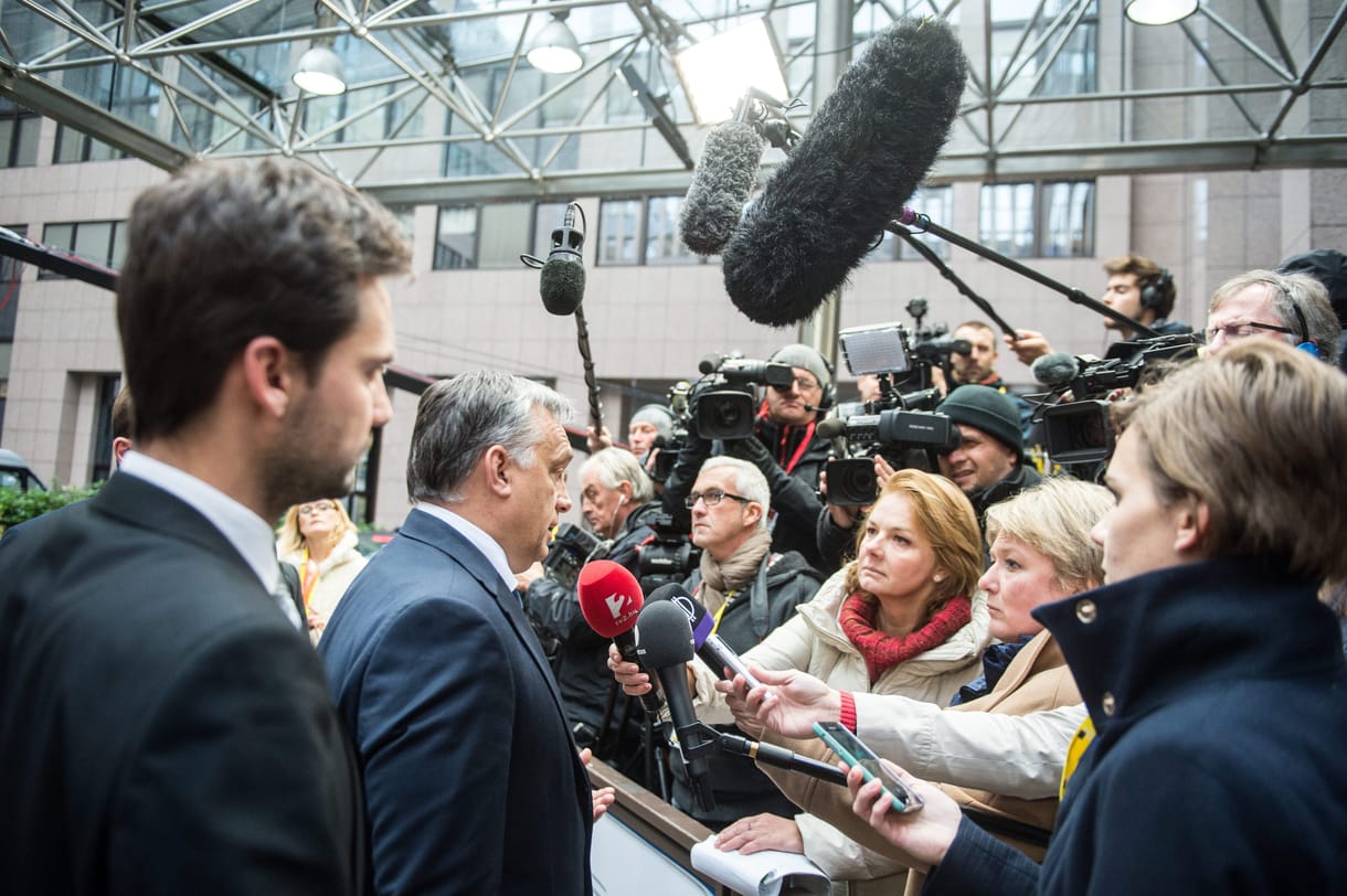 Süddeutsche-kommentár: Orbán ráerősít az Ukrajna segítése körül támadt viszályra