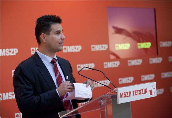 Mesterházy: sorozatos megszorítások és adóemelések