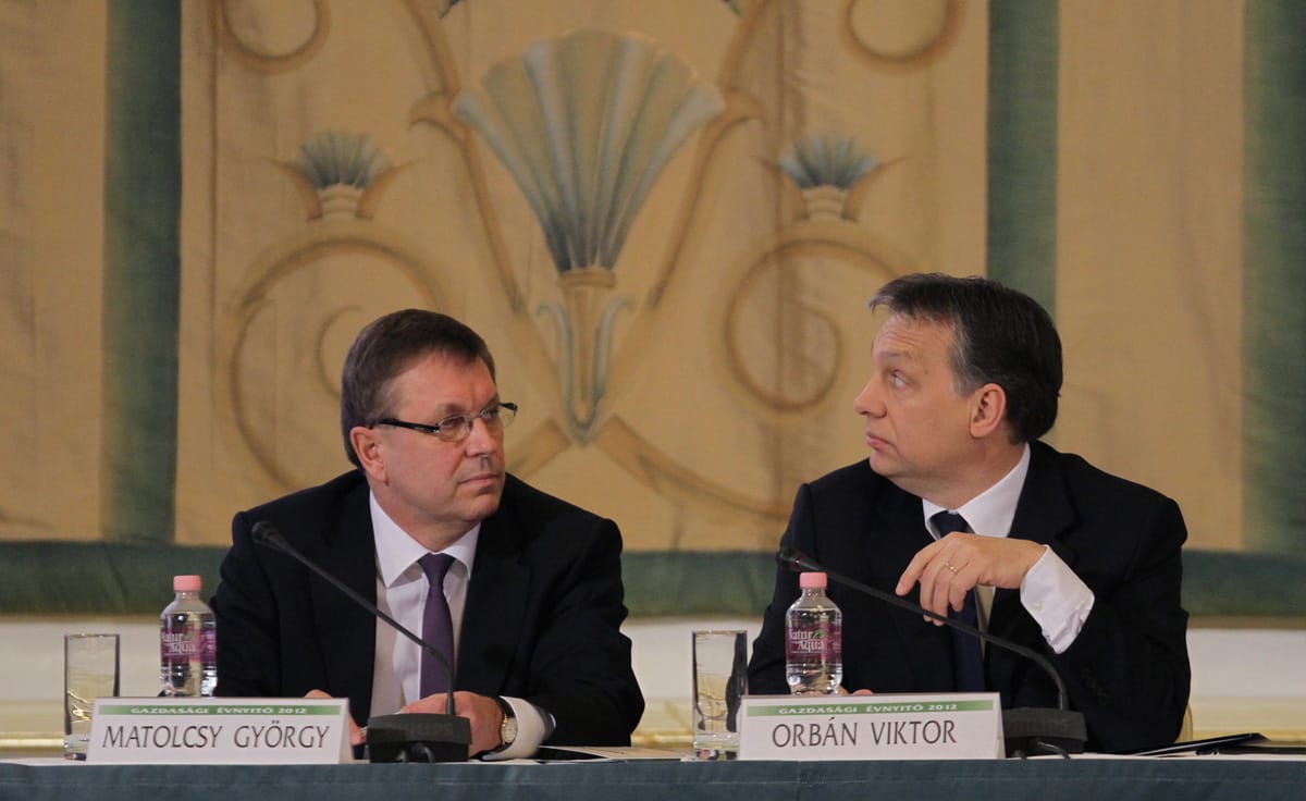 Matolcsy adóprésén sok tízezret veszítenek a családok