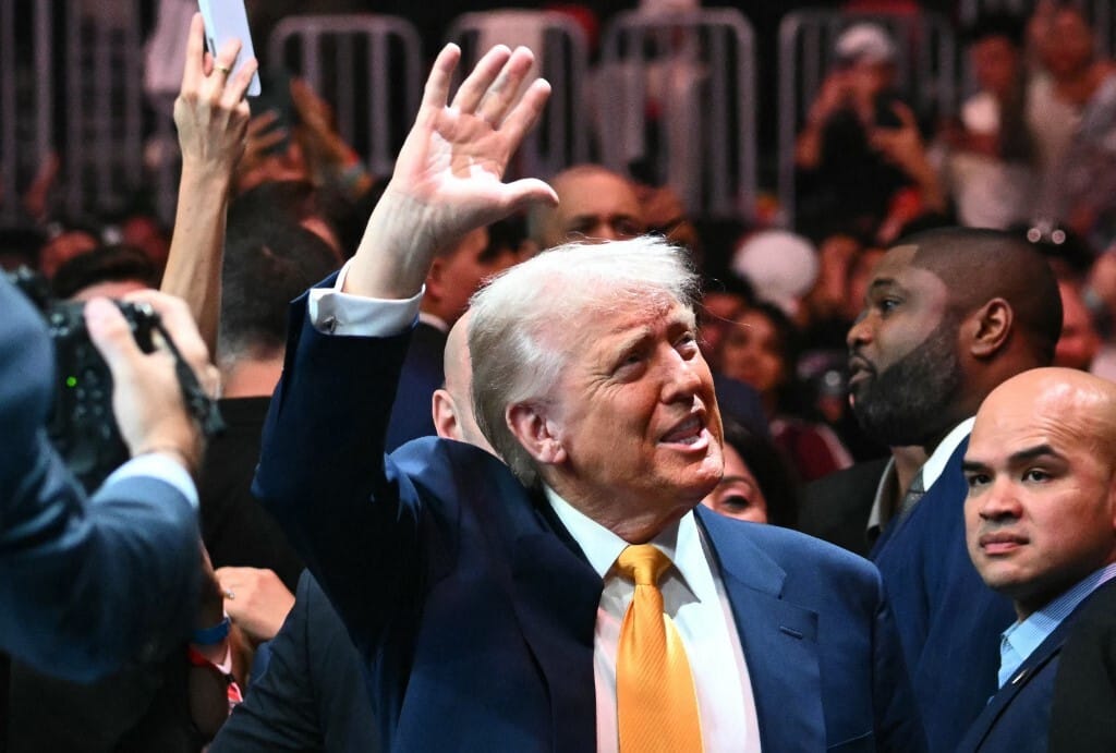 5 órán át vizsgálták Trumpot, orvosa szerint kiváló fizikai és szellemi állapotban van