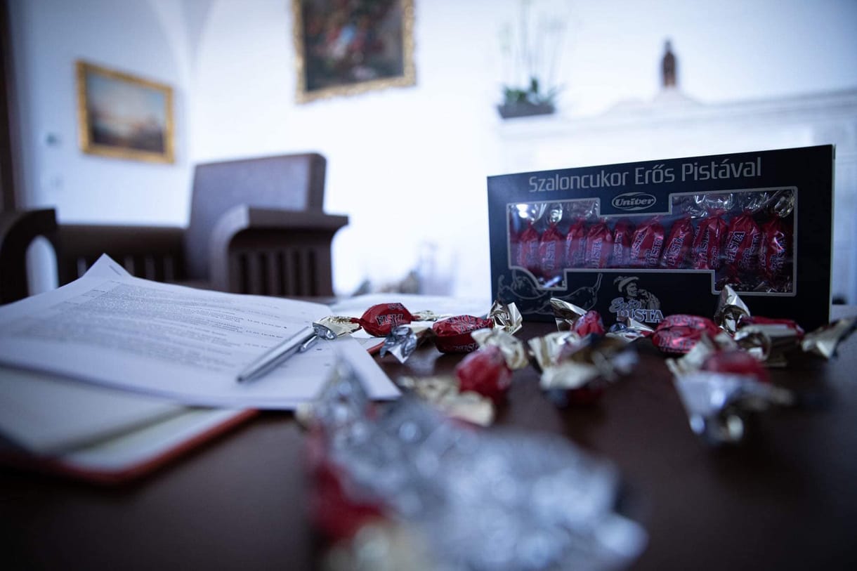 Orbán Viktor is megkóstolta az Erős Pistá-s szaloncukrot