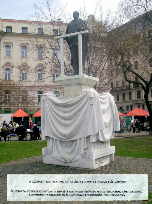 Raktárban porosodik a kommunizmus áldozata