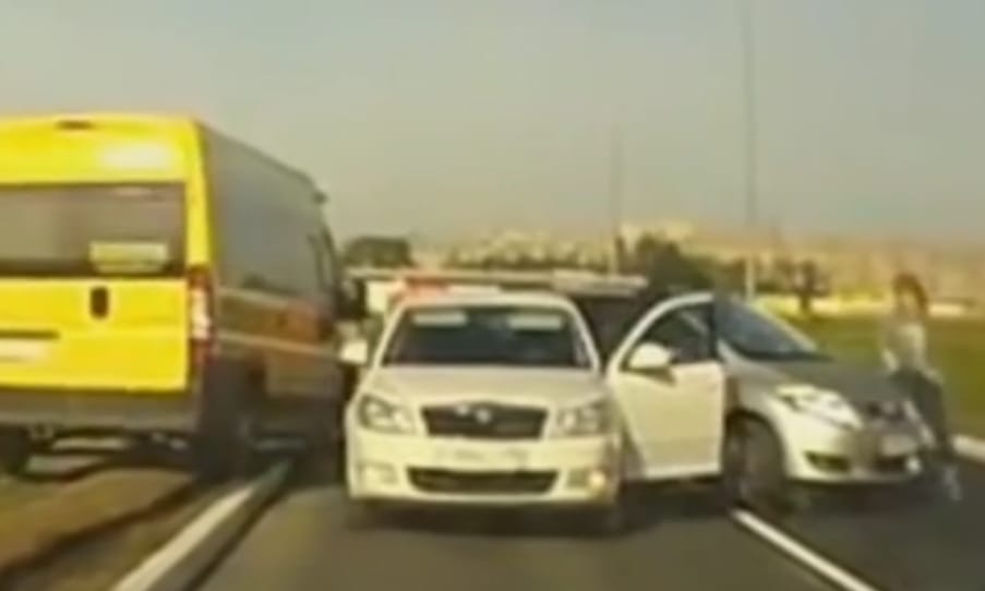 Videó: ilyen egy igazi koccanásos láncreakció